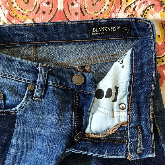 Anthropologie Blank NYC Skinny Crop Jeans - Picture 4 of 5